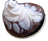 cameo frame